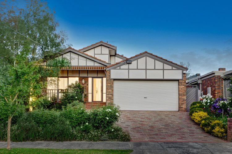 12 Weir Street Kew 3101