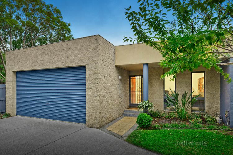 1/20 Huntingtower Crescent Mount Waverley 3149