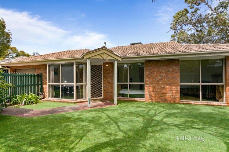 1 20 Irwin Street Clayton 3168