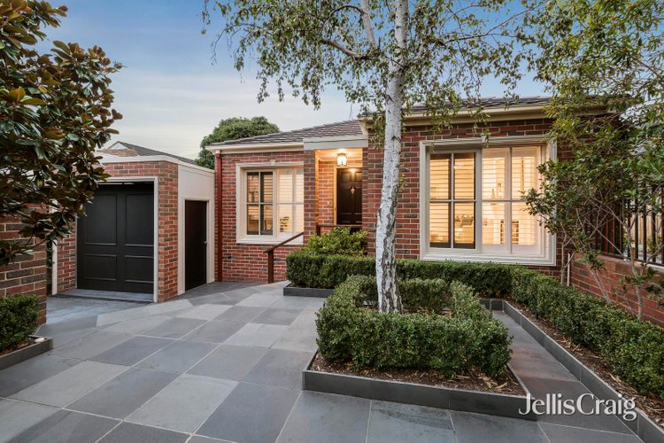 1 20 Kerry Parade Mont Albert North 3129