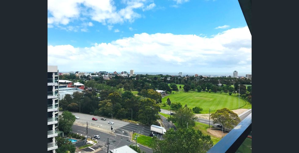 1205/77 Queens Road Melbourne 3004