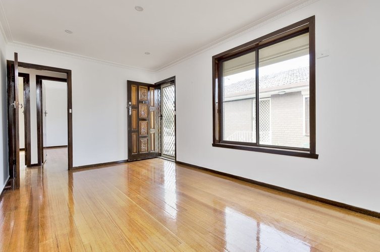 1/21 Middle Road  Maribyrnong 3032