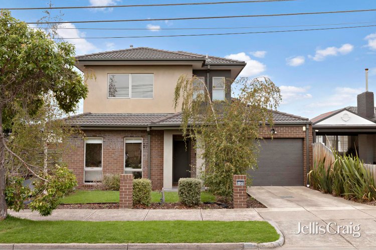 1 21 Riviera Road Avondale Heights 3034