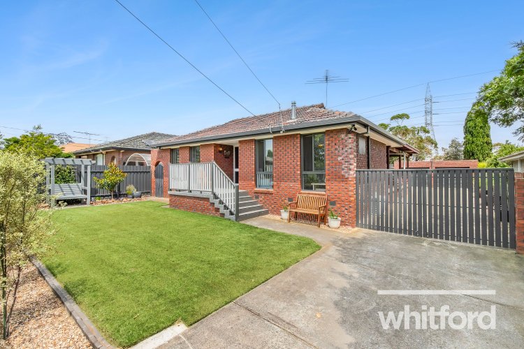 121 Rollins Road, Bell&nbsp;Post&nbsp;Hill