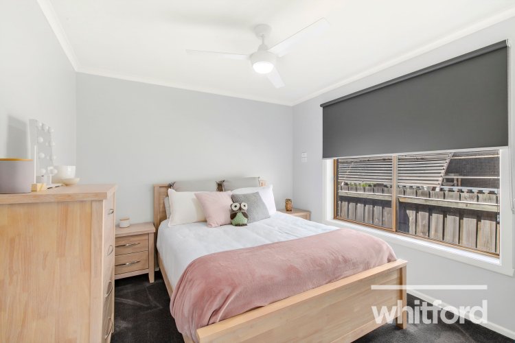 121 Rollins Road, Bell&nbsp;Post&nbsp;Hill