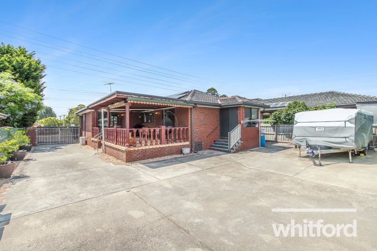 121 Rollins Road, Bell&nbsp;Post&nbsp;Hill