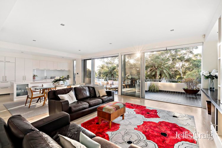 12 12 Blessington Street St Kilda 3182