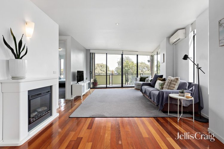 12 129-133 Ormond Esplanade Elwood 3184