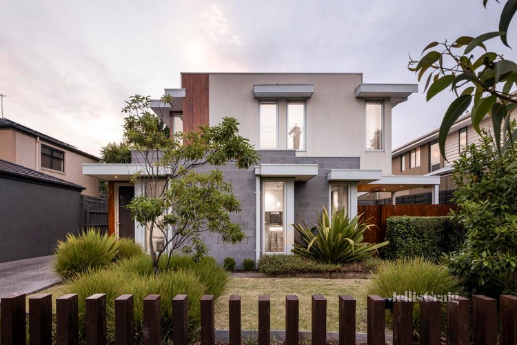 1 214 Gillies Street Fairfield 3078
