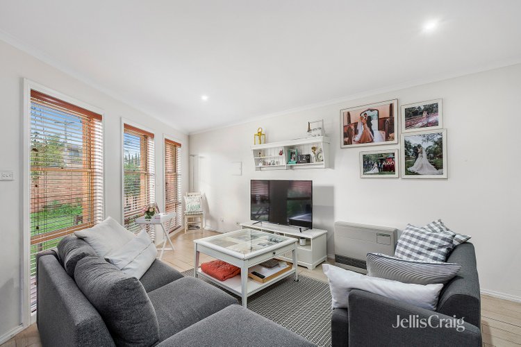 1/214 Queen Street Altona 3018
