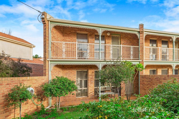 1/214 Queen Street Altona 3018
