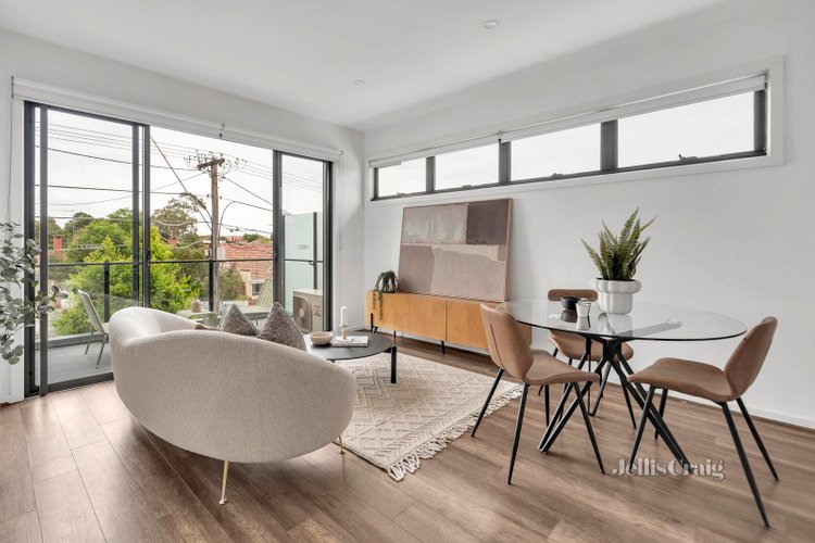 1 216 Dawson Street Brunswick West 3055