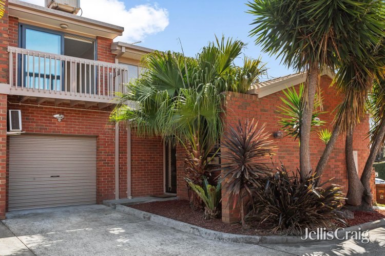 1 218 Warrigal Road Oakleigh South 3167