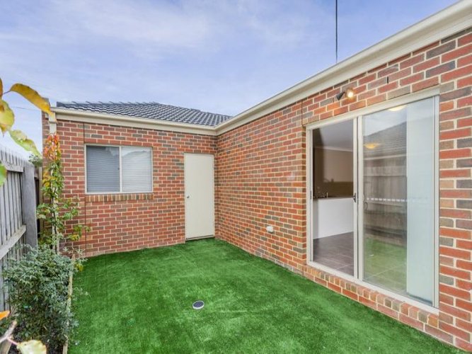 1/22 Barnfather Street, East Geelong