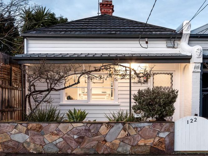 122 Hawthorn Road Northcote 3070
