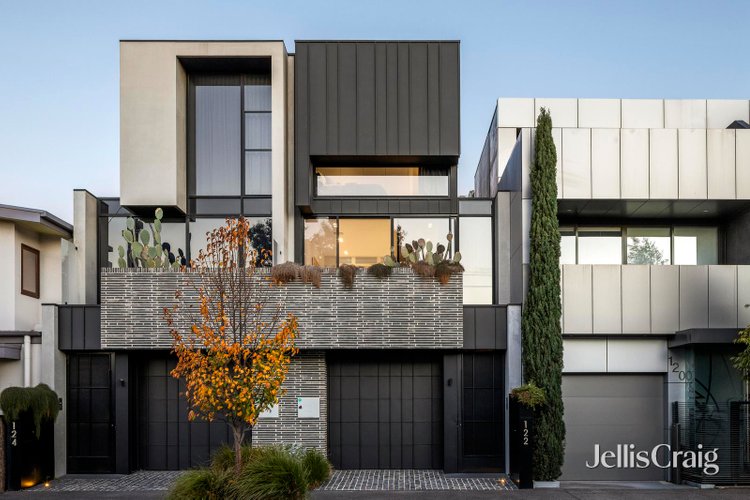 122 Ross Street Port Melbourne 3207