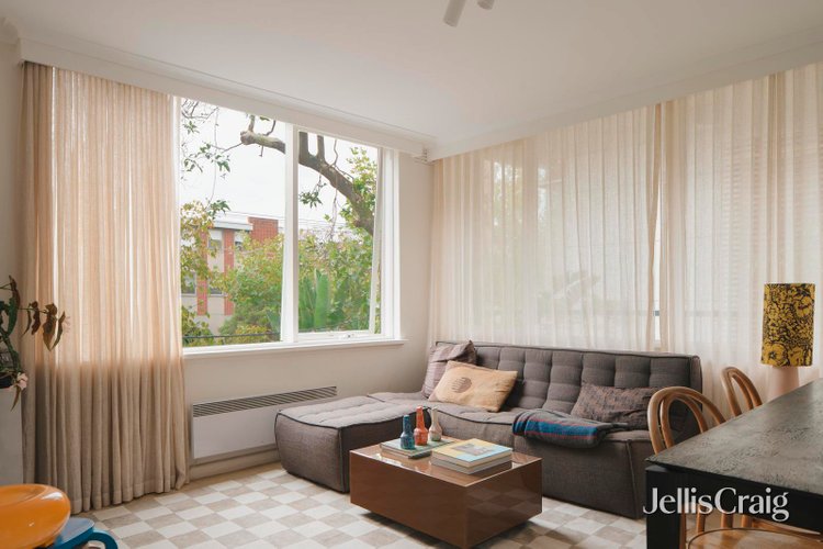 1 22 Selwyn Avenue Elwood 3184