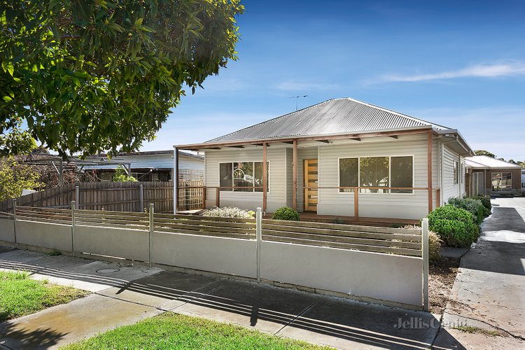 1/22 Thomas Street St Albans 3021