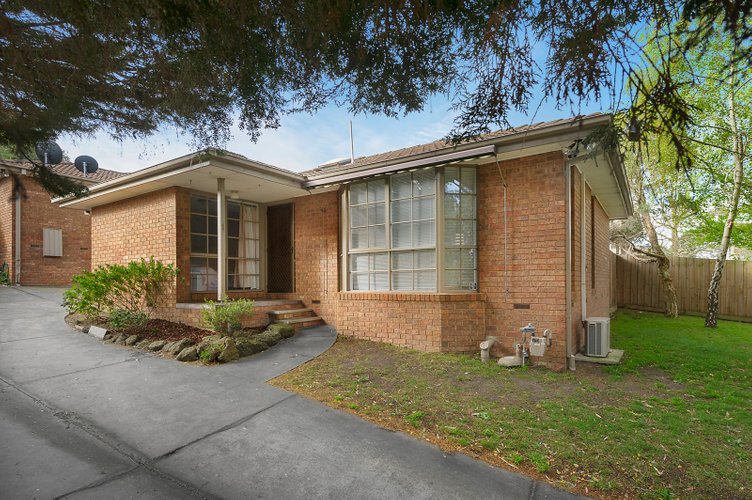 1/22 William Street Ringwood 3134