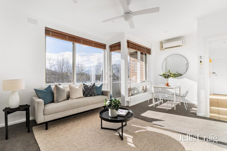 12 233 Brighton Road Elwood 3184