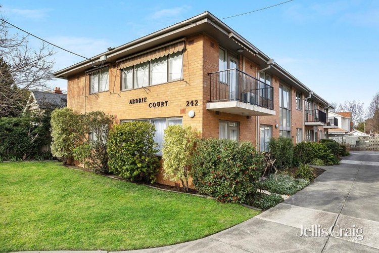 12 240 Waverley Road Malvern East 3145