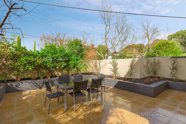 1/23 Belmont Avenue North Glen Iris 3146