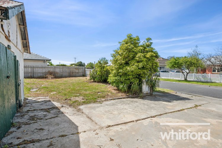123 Carr Street, East Geelong
