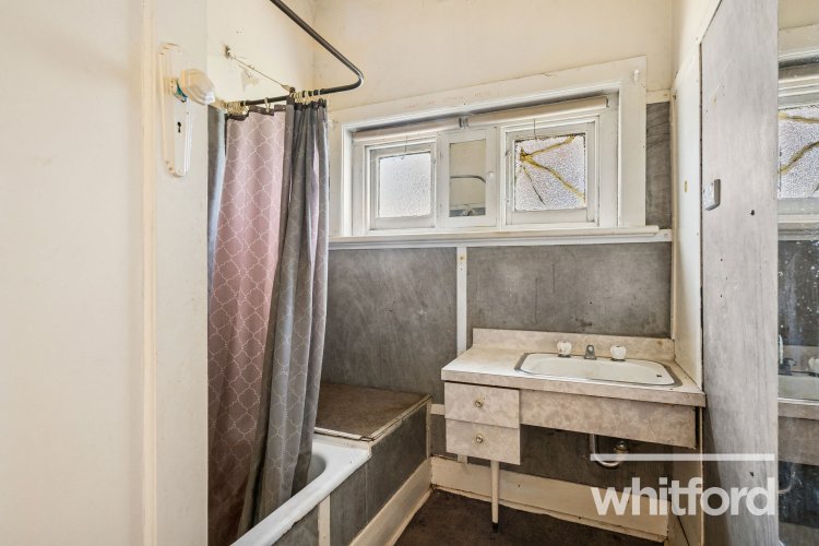 123 Carr Street, East Geelong
