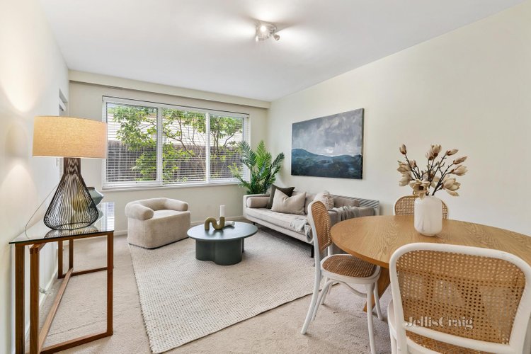 1 23 Edgar Street Glen Iris 3146