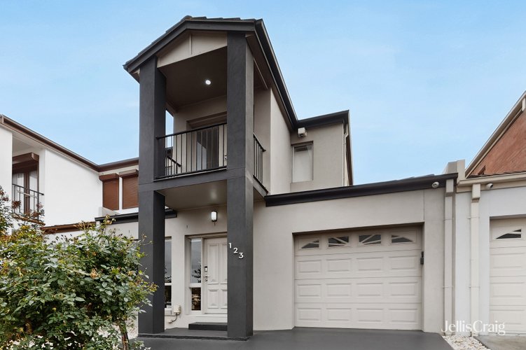 123 Gowanbrae Drive  Gowanbrae 3043