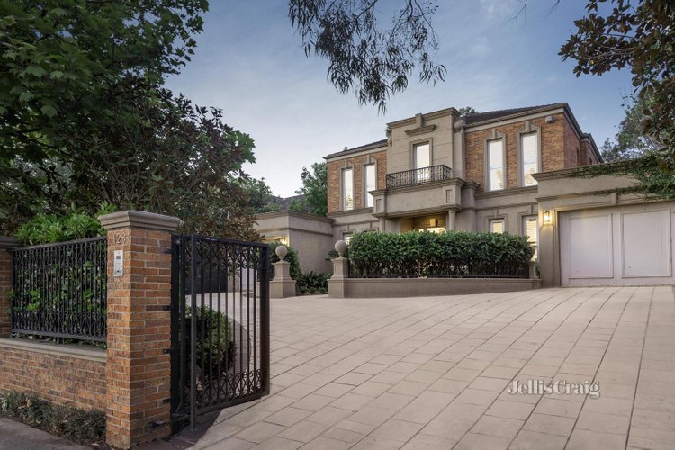 123 High Street Glen Iris 3146