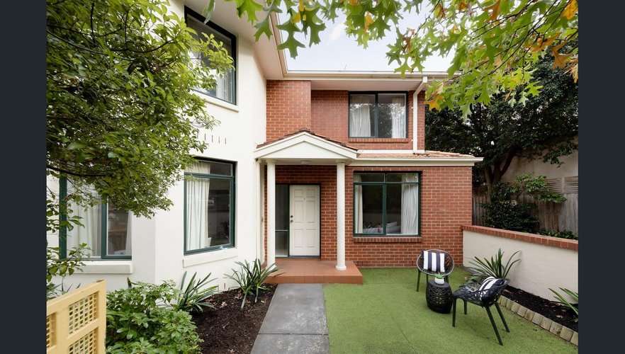 1/23 Walpole Street Kew 3101