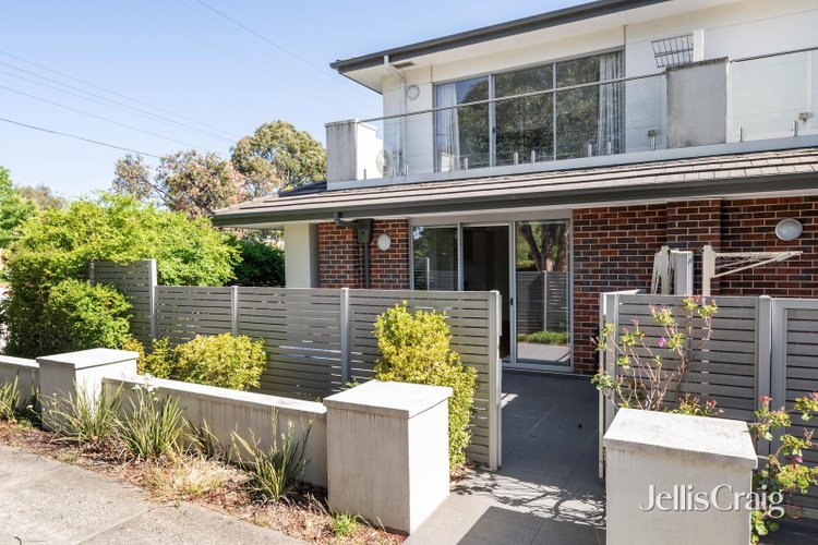 12 303-305 Huntingdale Road Chadstone 3148