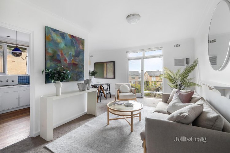 12 31 Barnsbury Road Deepdene 3103