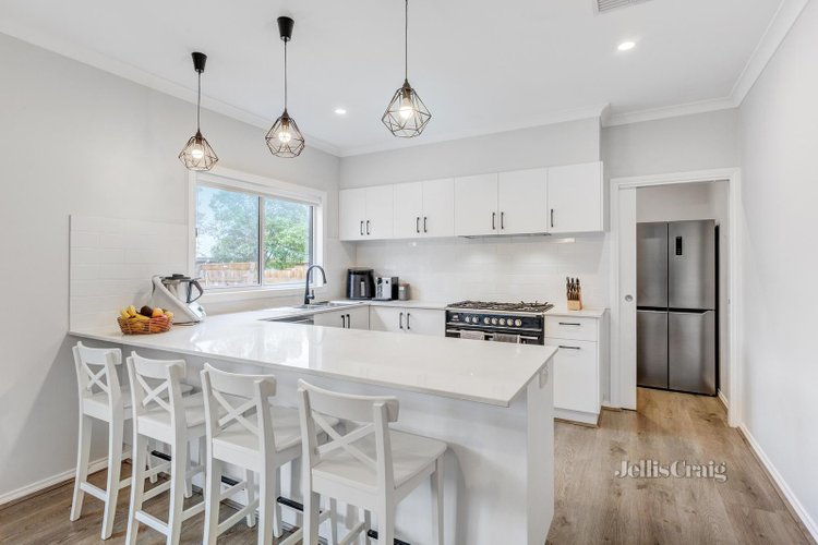 1 234 Bolton Street Eltham 3095