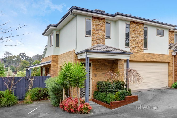 12 37 Wooddale Grove Donvale 3111