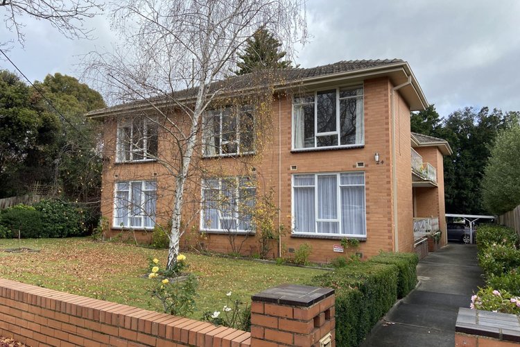 1/24 Clyde Street Surrey Hills 3127