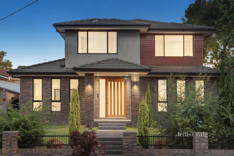 1 24 Illuka Crescent Mount Waverley 3149