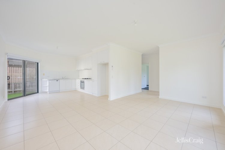 1/24 O'Connor Street Reservoir 3073