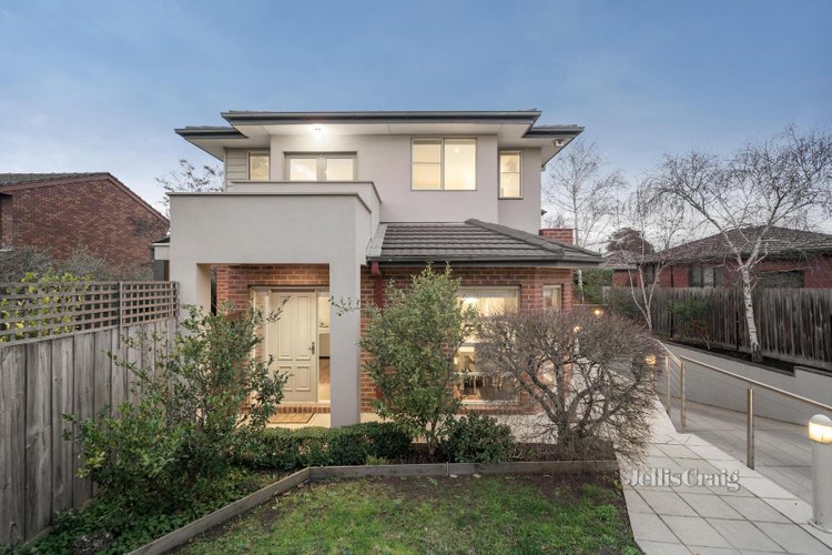 1 24 Woodlands Avenue Kew East 3102
