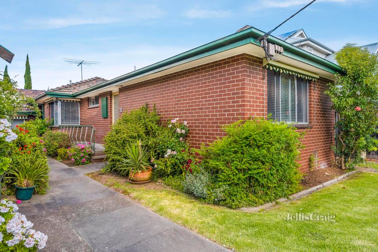 1 24 Wright Street Essendon 3040