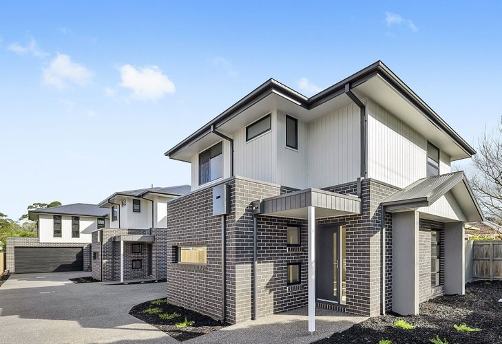 1/241 Roslyn Road Highton 3216