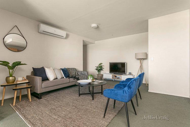 124/200 Smithfield Road Flemington 3031