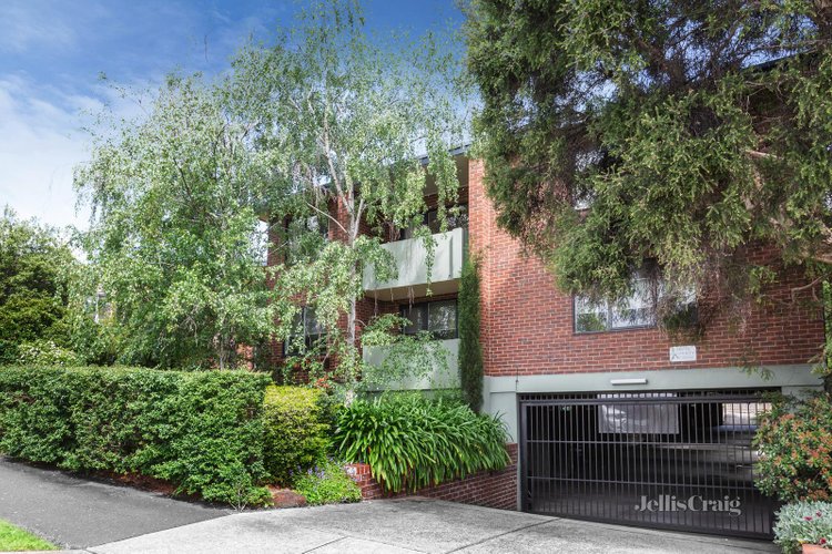 1 249 Burke Road Glen Iris 3146