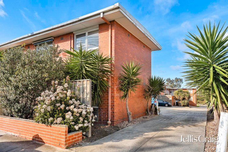 12 552 Moreland Road Brunswick West 3055