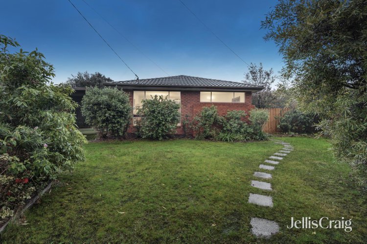 126 Capital Avenue Glen Waverley 3150