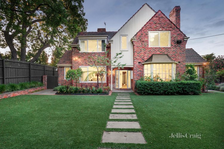 1 26 Stanhope Grove Camberwell 3124