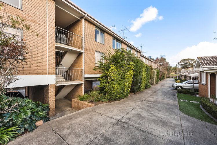 12/614 Moreland Road Brunswick West 3055