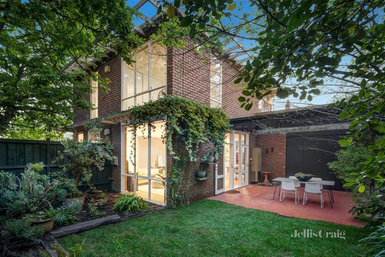 1 265 Barkers Road Kew 3101