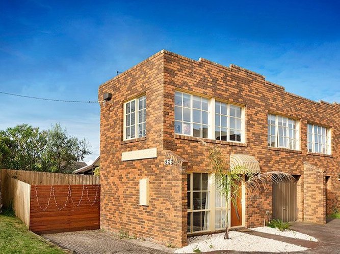 1/266 Nepean Highway  Seaford 3198